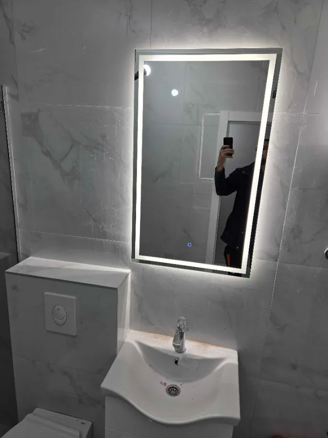 LED ogledalo po mjeri u kupatilu, izrada StakloDom